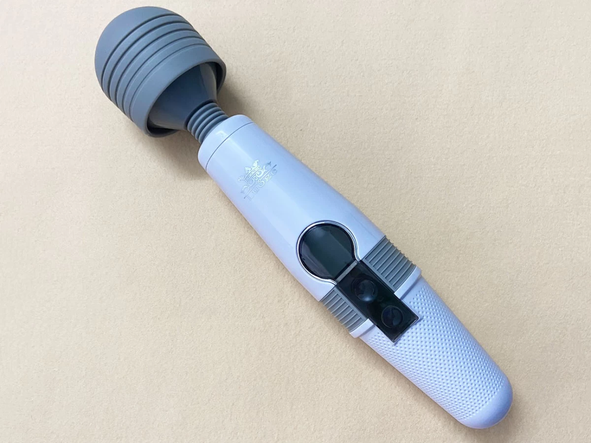 M&aacute;t xa đi&ecirc;̉m G &acirc;m đạo Louge 818