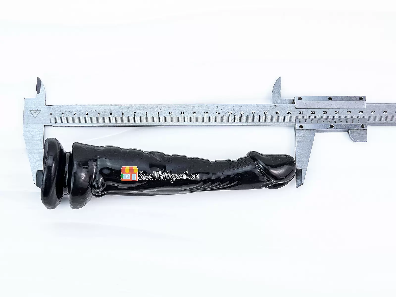 Dương vật giả có đế silicon mềm mại màu đen quyến rũ