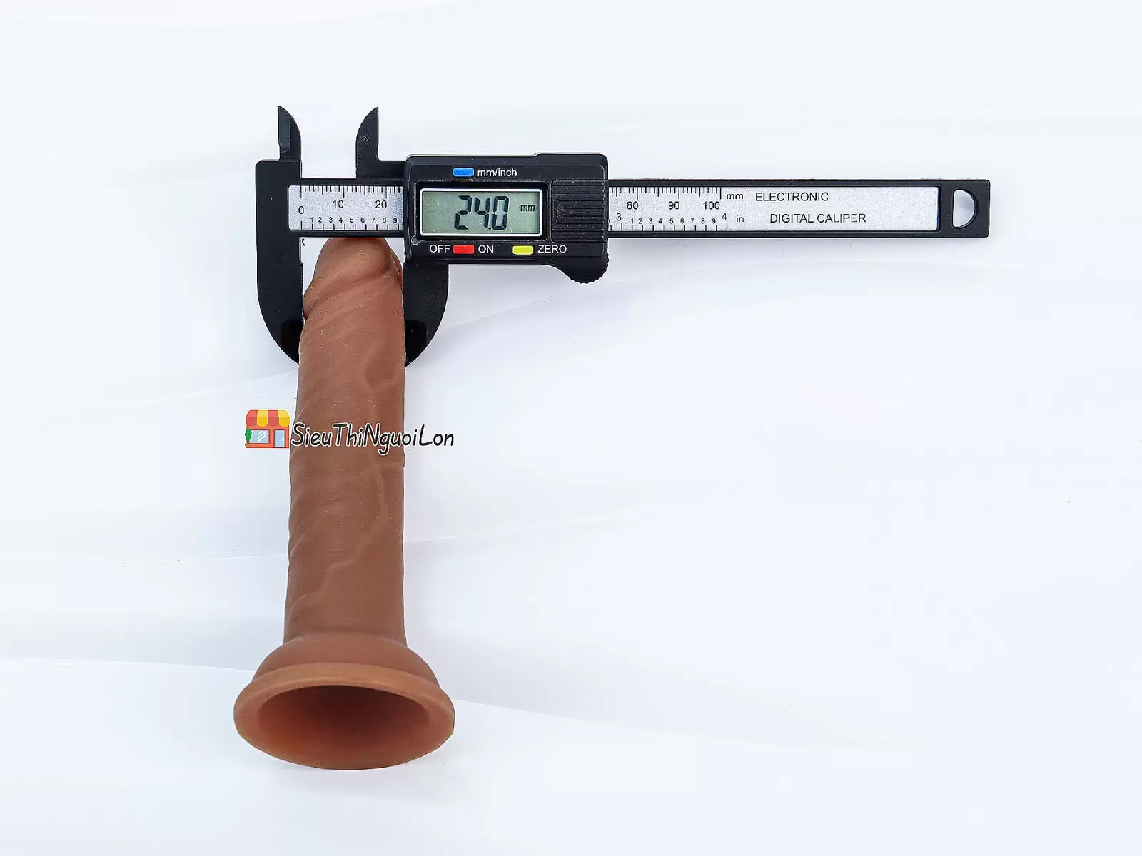 Đế gắn dương vật có đế rung thụt pin sạc (không bao gồm dương vật giả)