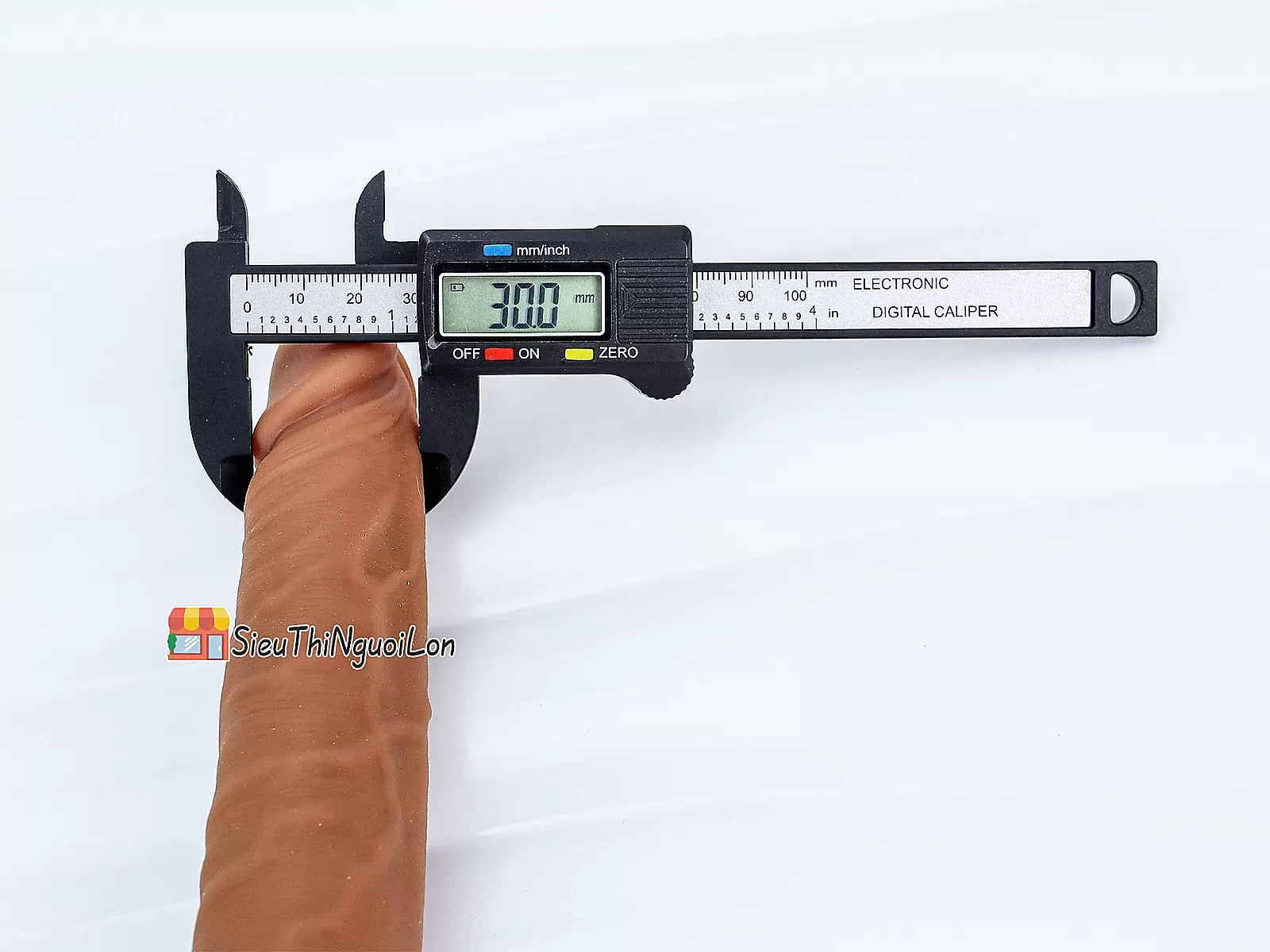 Cu giả có dây đeo 7 inch