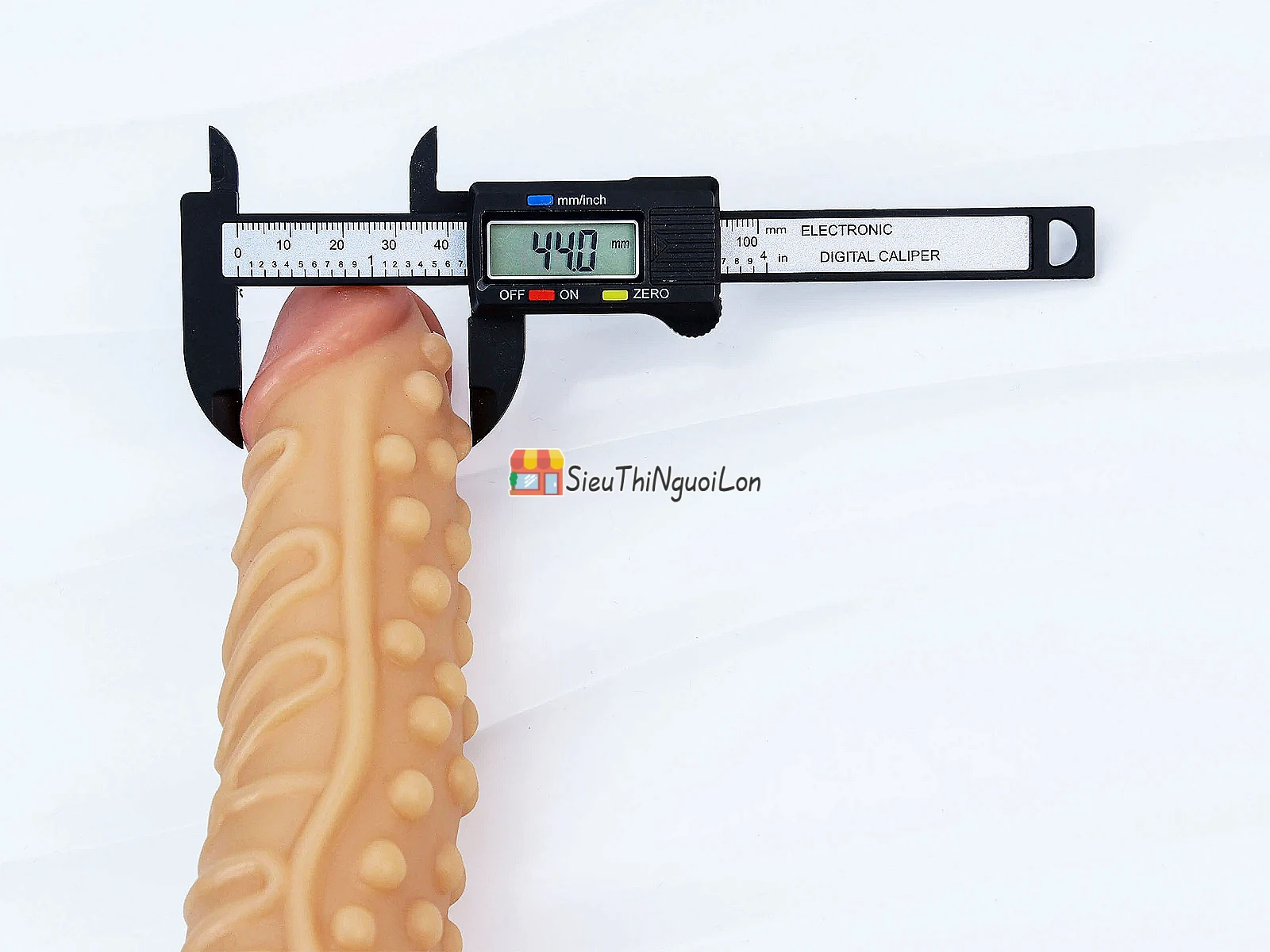Cu giả có đế gân guốc siêu khủng – đế hút chắc, silicone
