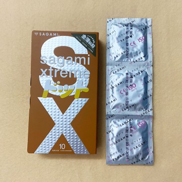 Bao cao su có gai Sagami Xtreme Feel Up 10 bao