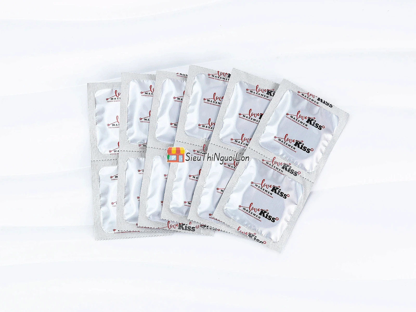 Bao cao su Love Kiss Maxxmen Cola hương Cola ngọt ngào, gân gai kích thích, hỗ trợ kéo dài thời gian