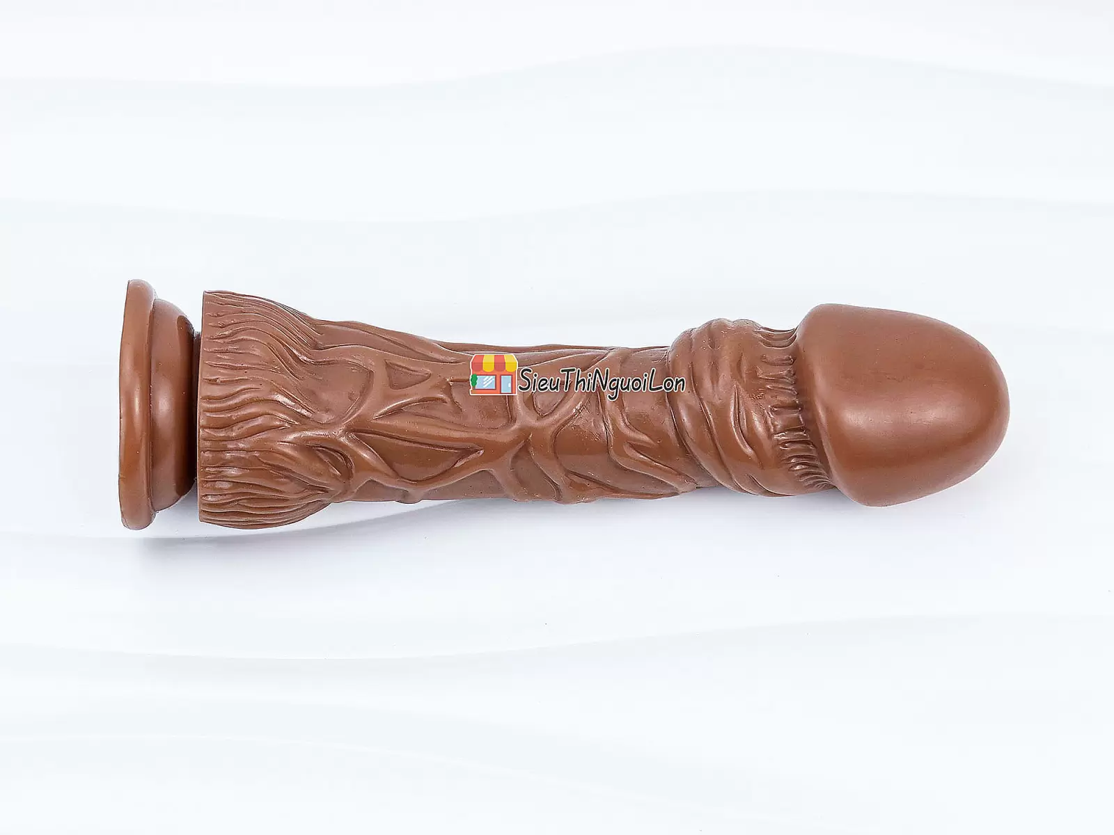 Dương vật giả có đế size cực khủng màu da