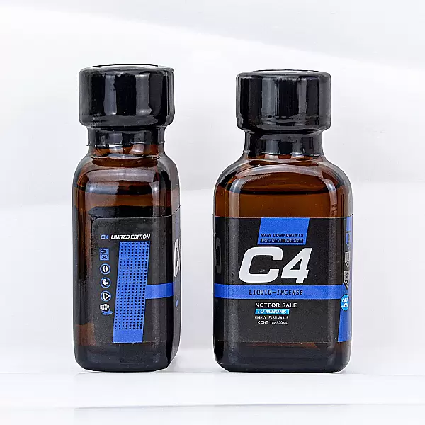 Popper C4 Liquid Incense 10ml – chai nước nhỏ gọn