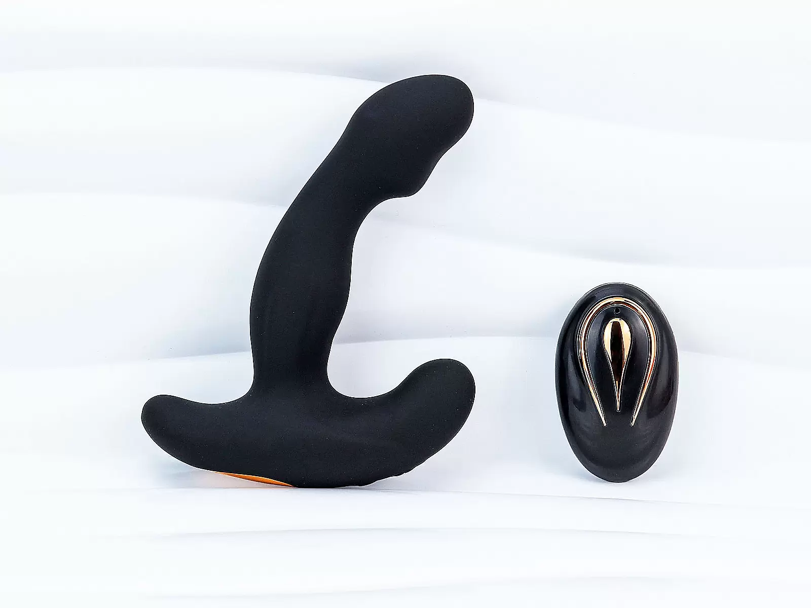 Máy mát xa kích hậu đầu dương vật giả Love điều khiển từ xa