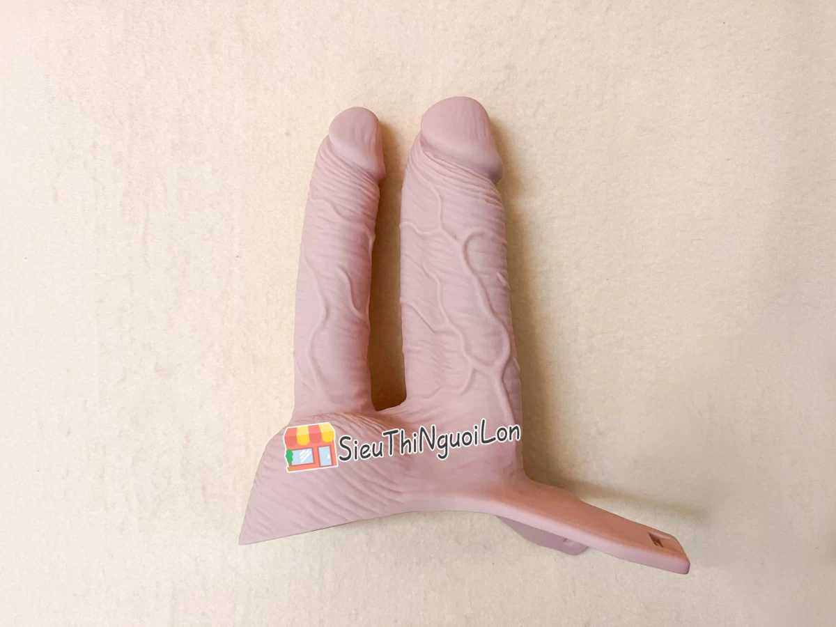 Dương vật giả có dây đeo LONG LOVE