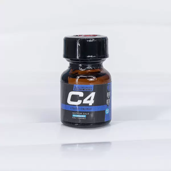 Chai hít C4 Liquid Incense 10ml tăng cảm giác phấn khích