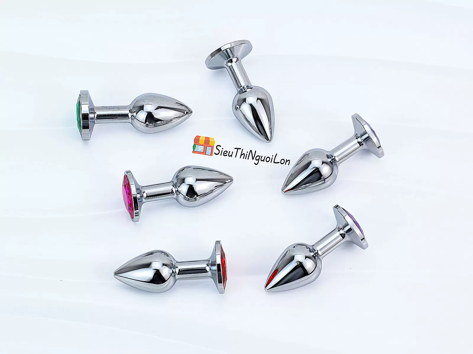 Đồ chơi kích hậu Inox size vừa đế pha lê nhiều màu sắc