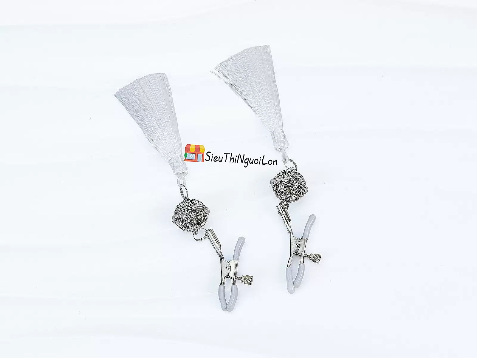 Lục lạc kẹp ti bạo dâm 3 màu kích thích dành cho nữ