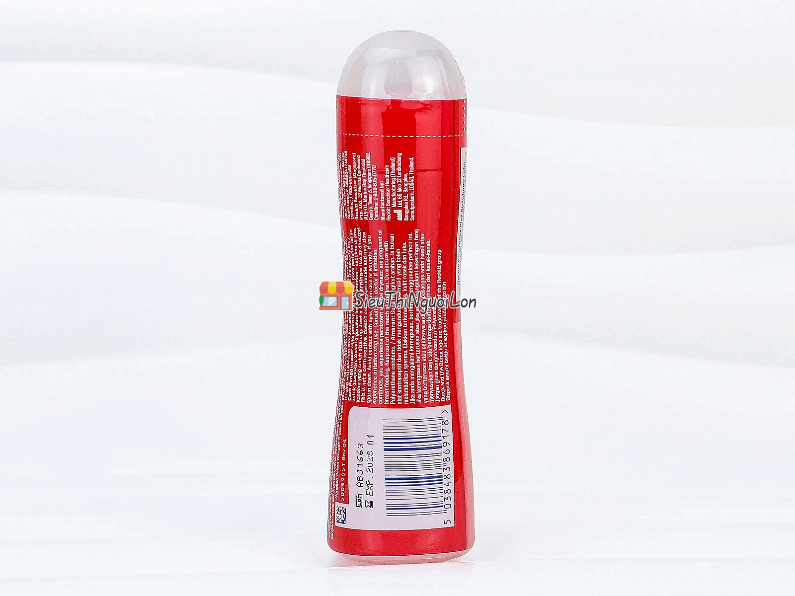Gel bôi trơn gốc nước DUREX Play Saucy Strawberry mang đến cảm giác trơn mượt tự nhiên
