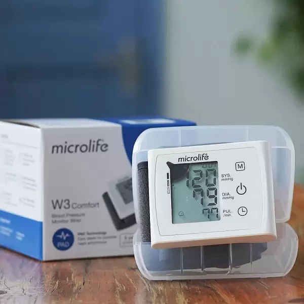 Máy đo huyết áp cổ tay Microlife W3 Comfort – chính xác